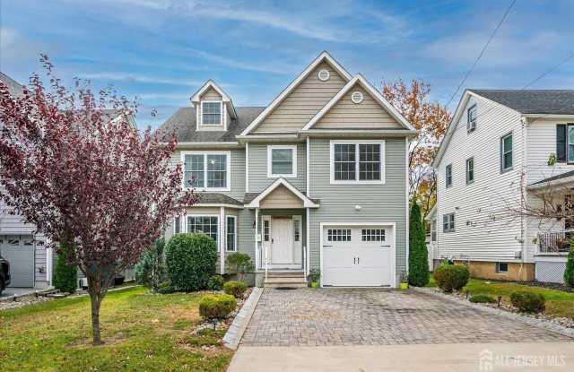 Photo of 169 Metuchen Avenue