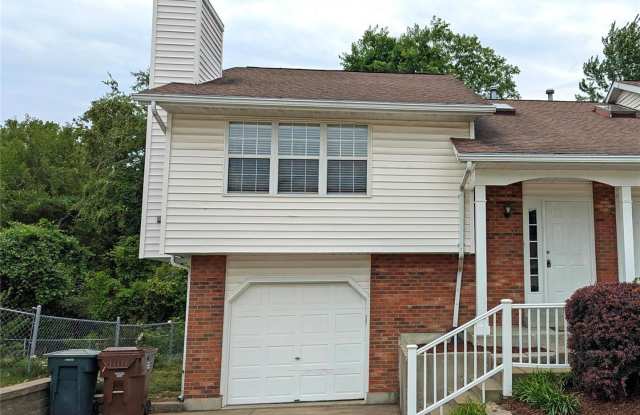 332 Spencer