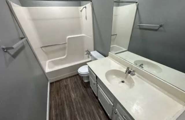 Photo of 3809 Mcdonald Road