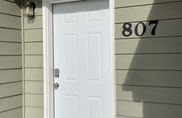 Photo of The Elizabeth Townhomes - Prineville