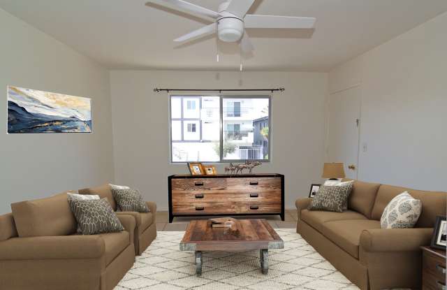 3112 South Durango Avenue