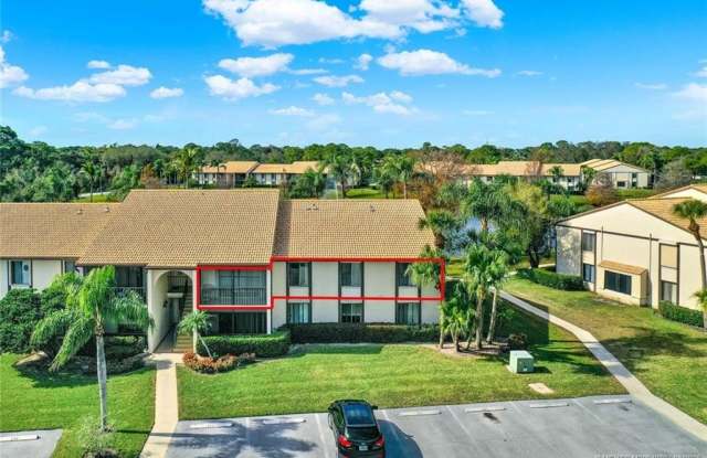 1635 SW Silver Pine Way unit: D2