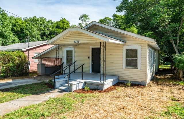 Newly Renovated House for Rent in Leeds, AL – 3 Bed, 2 Bath!