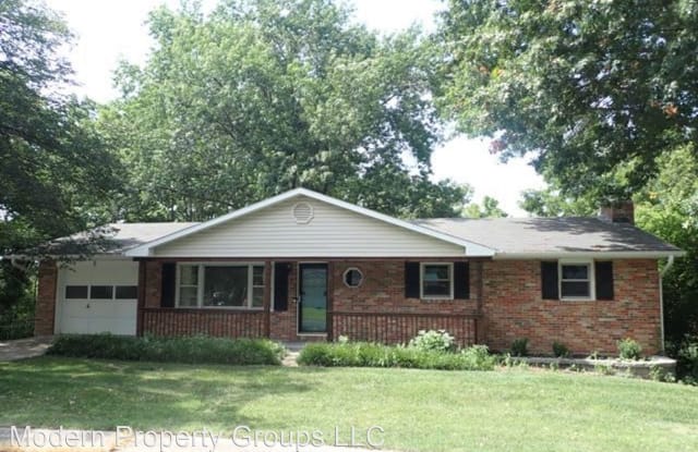 9 Mumford Dr - 9 Mumford Drive, Columbia, MO 65203