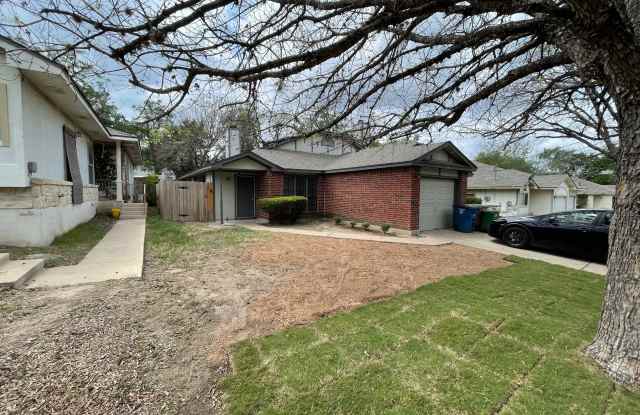 1231 Armadillo RoadAgent - David Mozingo