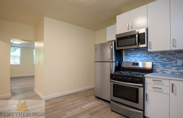 Photo of 3 Bedroom 1.5 bath House Now Available!