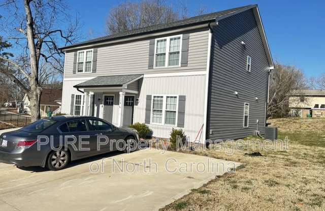 215 N Oak St, - 215 North Oak Street, Granite Quarry, NC 28146