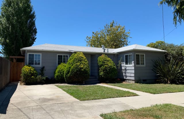 2436 Andrade Avenue - 2436 Andrade Avenue, Richmond, CA 94804