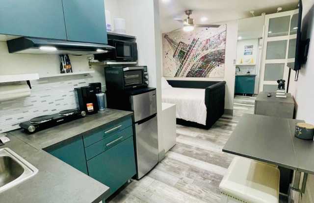 201 Northeast 28th Terrace