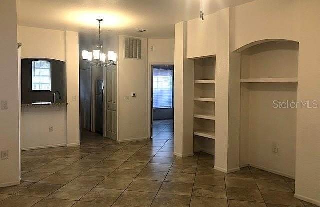 102 VISTA VERDI CIRCLE