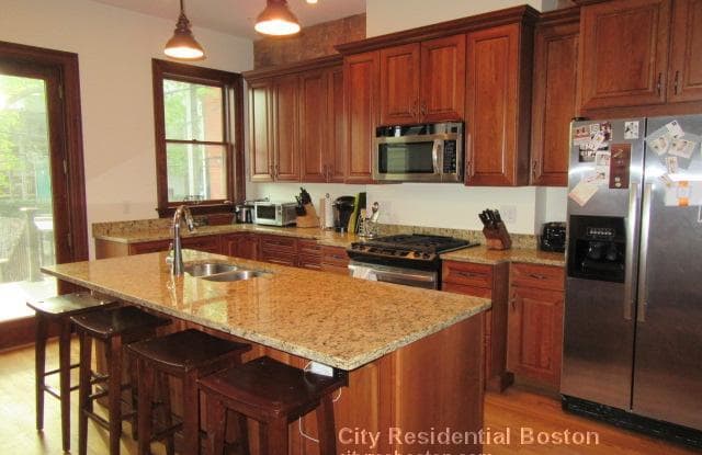 343 K St. - 343 K Street, Boston, MA 02127