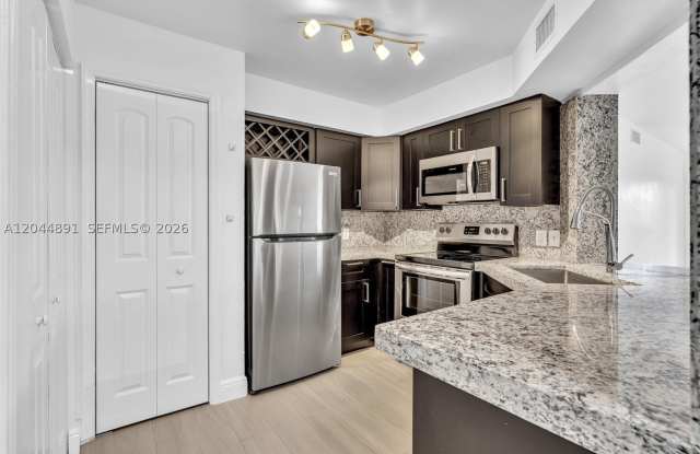 2341 NW 33rd St
