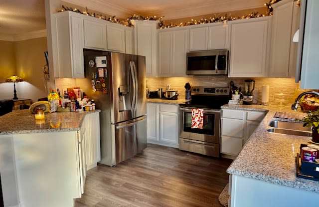 7467 Emory Orchard Lane