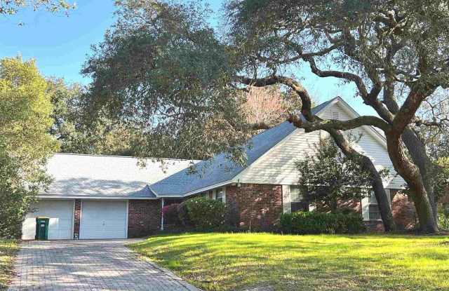 203 Priscilla Dr