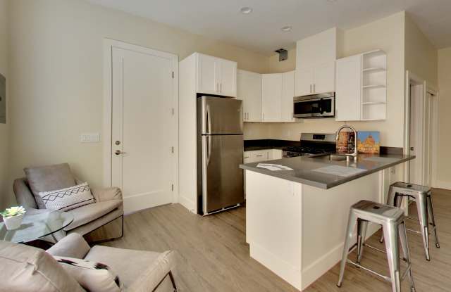 Photo of 22650 Main Street