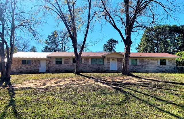10586 State Hwy 64 E