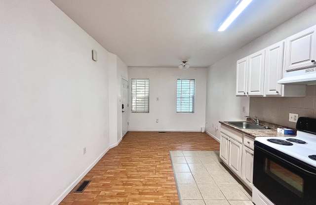 1537 W STILES Street unit: 1