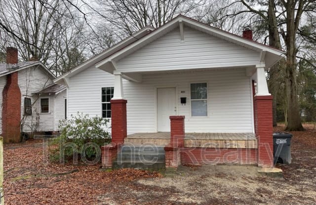 805 Long Ave - 805 Long Avenue, Rocky Mount, NC 27801