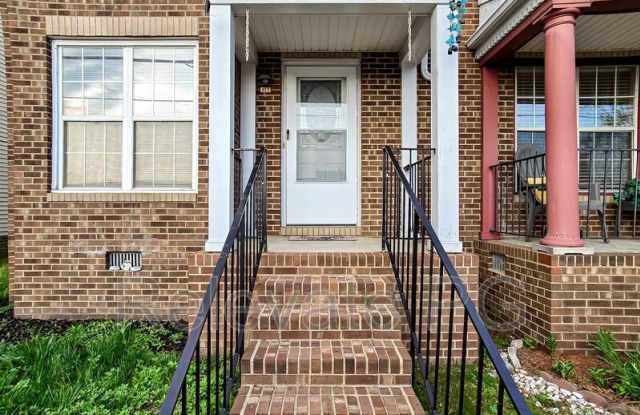 813 West Leigh Street