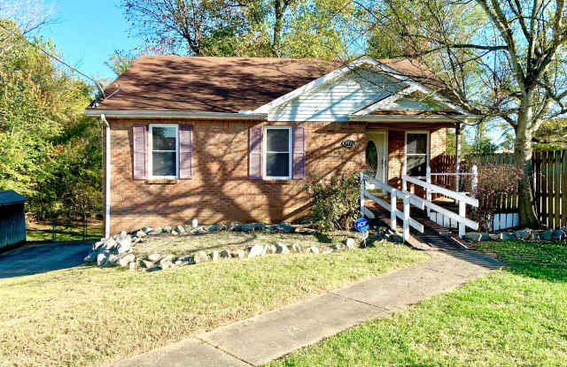 3401 Oak Lawn Dr