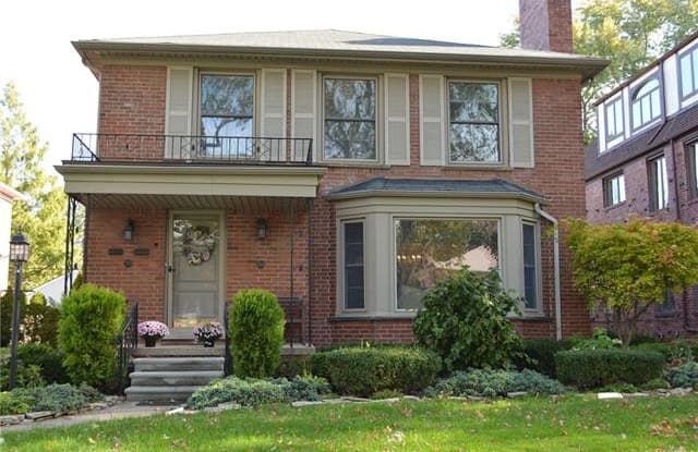 768 HARCOURT Road - 768 Harcourt, Grosse Pointe Park, MI 48230