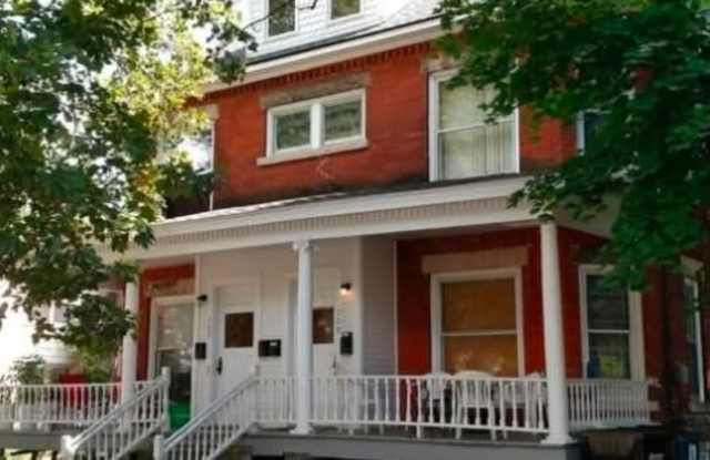 709 West Vine Street