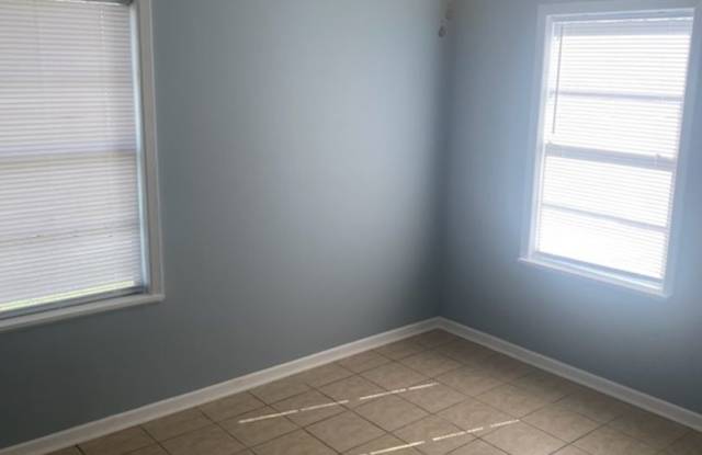 HOME FOR RENT | Sulphur
