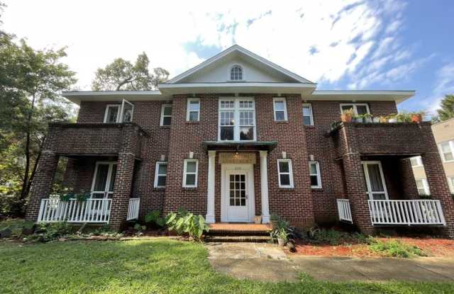 2108 E 7th St - 2108 East 7th Street, Charlotte, NC 28204