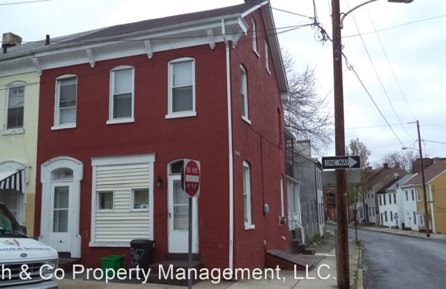 263 Walnut Street - 263 Walnut Street, York, PA 17403