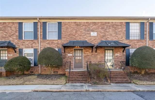 Photo of 5667 Kingsport Drive