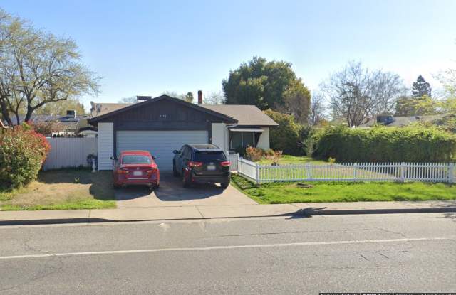 2153 Notre Dame Blvd - 2153 Notre Dame Boulevard, Chico, CA 95928