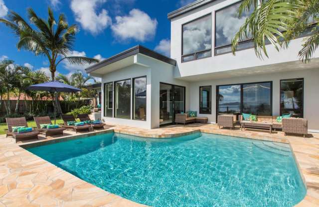 Photo of Luxurious  Private Modern Home w/Pool, AC  Diamond Head Views - Aloha Nalu