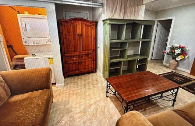 Photo of Large Studio with extra room and washer dryer