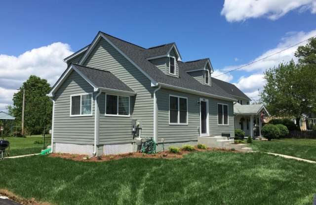 Photo of 8904 CHERRY Street