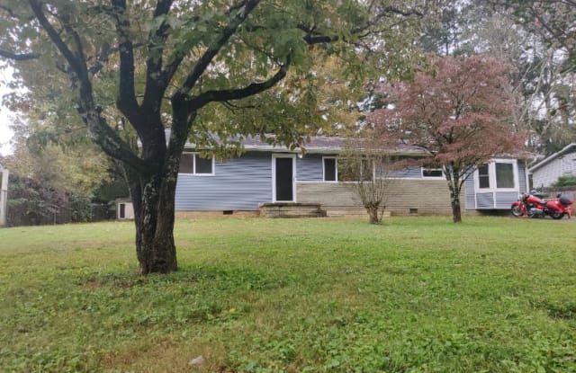 2416 Sunset Strip - 2416 Sunset Strip Road, Chattanooga, TN 37343