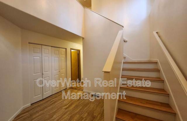 4041 Lunar Drive