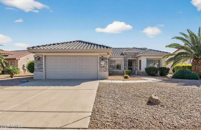 17703 N ESCALENTE Lane