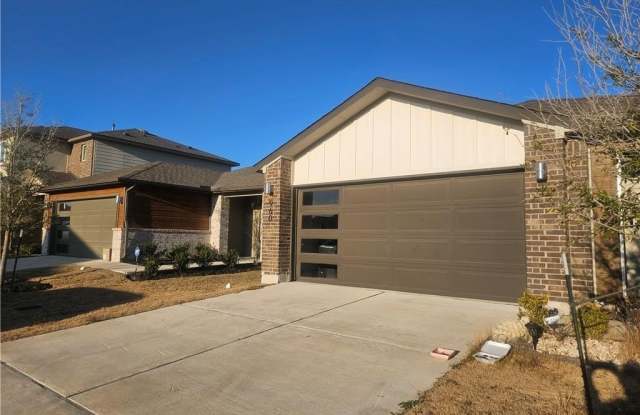 960 Lady Bird Lane