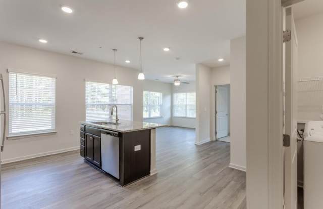 Photo of 210 Grove Circle unit: Apt 103