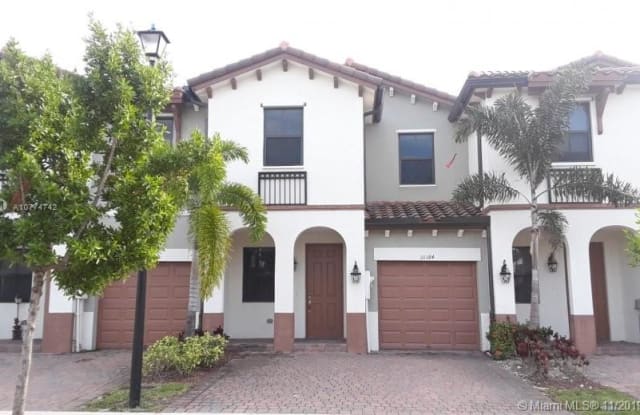 10384 NW 88th Ter - 10384 Northwest 88th Terrace, Doral, FL 33178