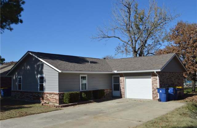 14371 NE 5th - 14371 Northeast 5th Street, Choctaw, OK 73020