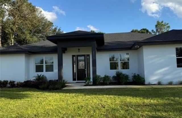 Photo of 2011 W Falcon Road