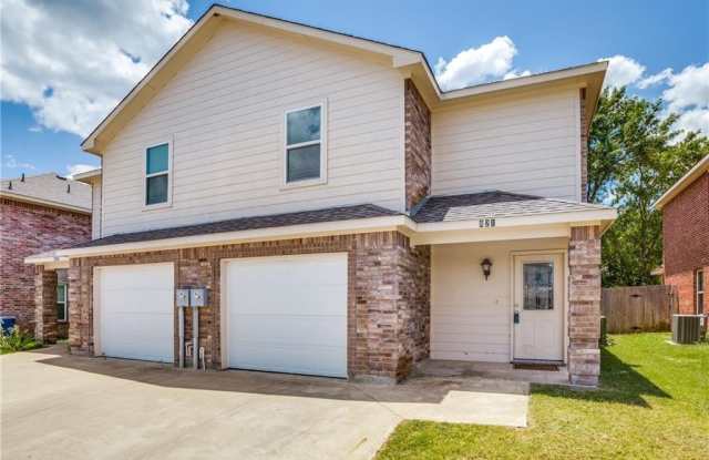 821 Parkplace Ridge