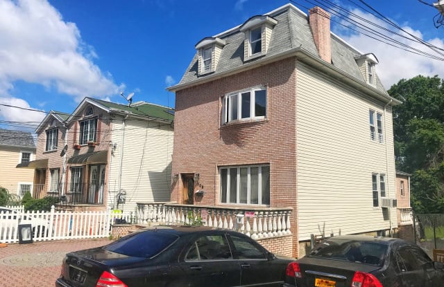 509 Delafield Ave - 509 Delafield Avenue, Staten Island, NY 10310