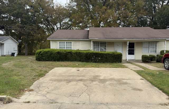1130 Ferrell Street - 1