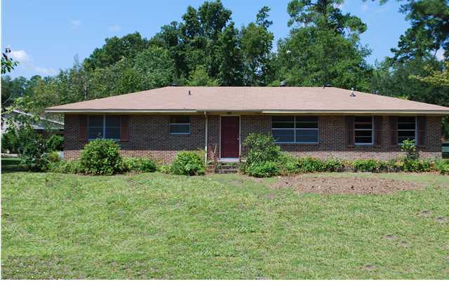 Photo of 102 Magnolia Street