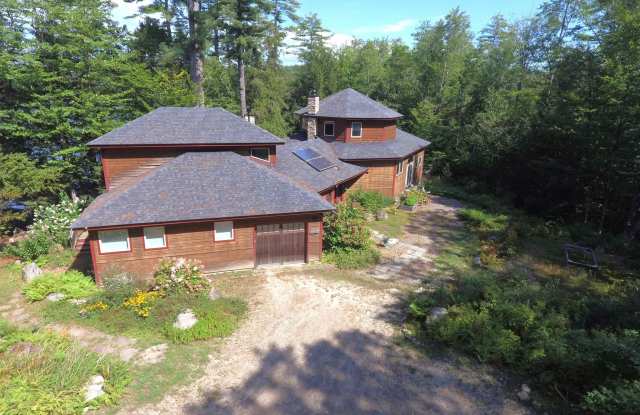 Photo of 222 College Road