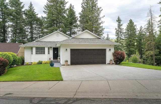 Coming soon! Qualchan Hills Geogeous 4 bed / 4 bath