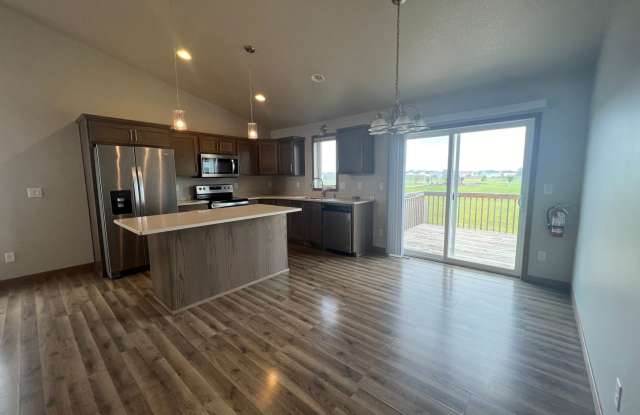 Photo of 3112 38th Ave S