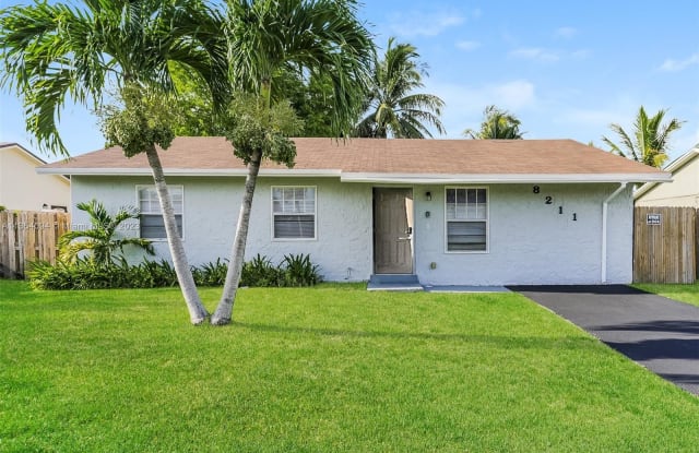 8211 SW 7th St - 8211 Southwest 7th Street, North Lauderdale, FL 33068